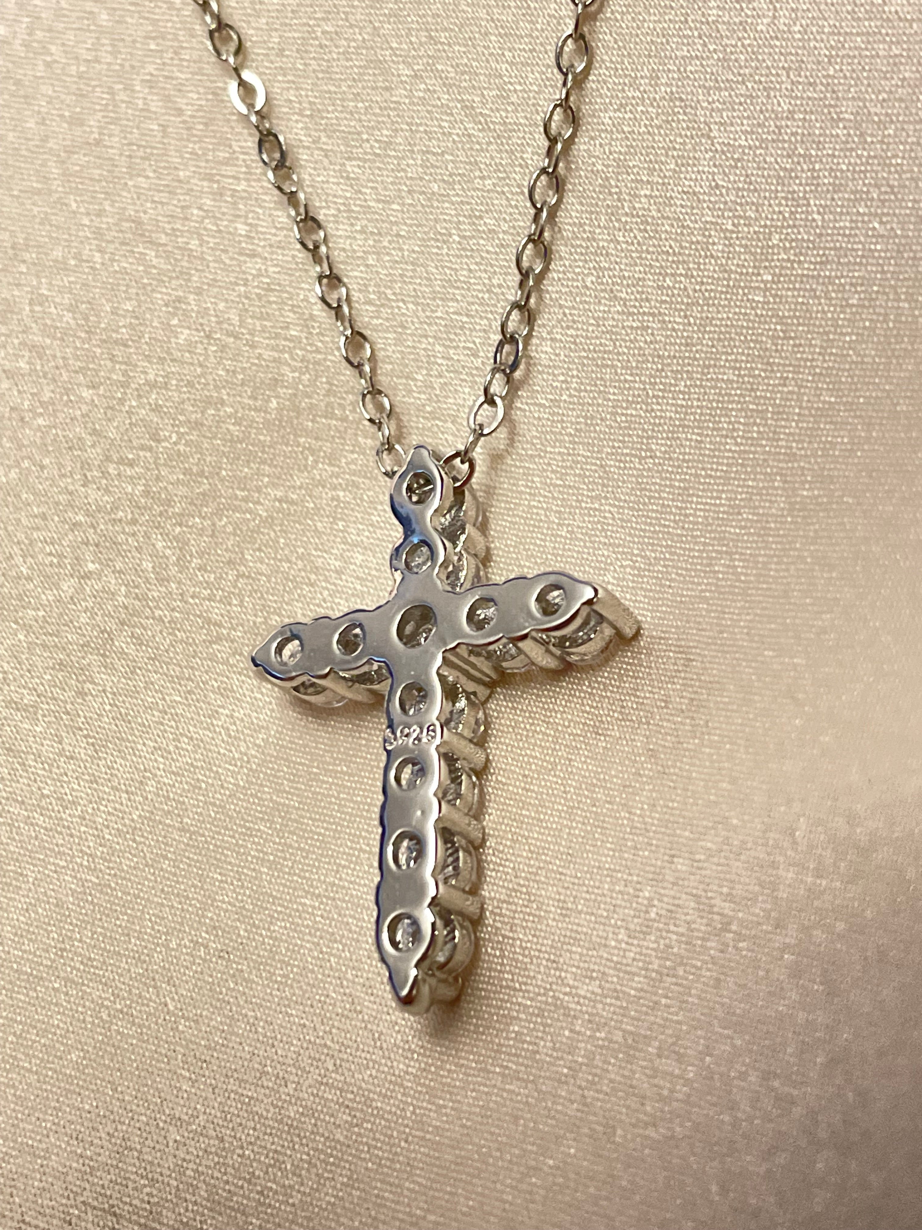 Buy Miabella 925 Sterling Silver Italian Hammered Cross Pendant Necklace  for Women Men 18 Inch Chain, Sterling Silver or 18K Yellow Gold Over Silver  (Sterling-Silver) at Amazon.in
